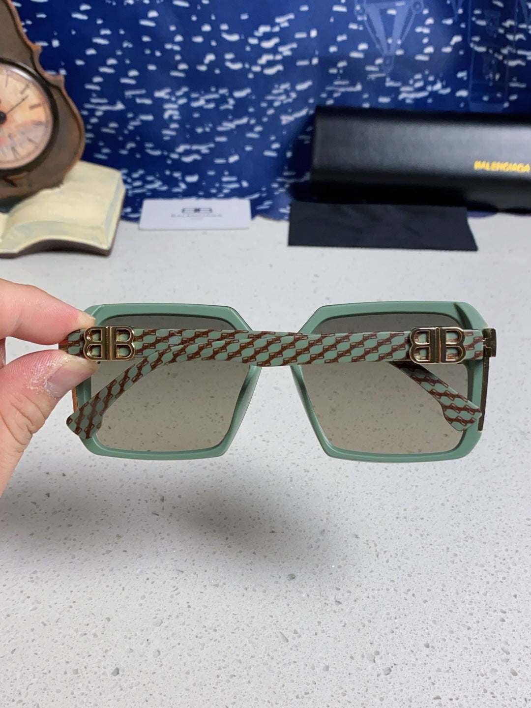Balenciaga Square Gray Lens Sunglasses for Men & Women - 432553 - detail image 5