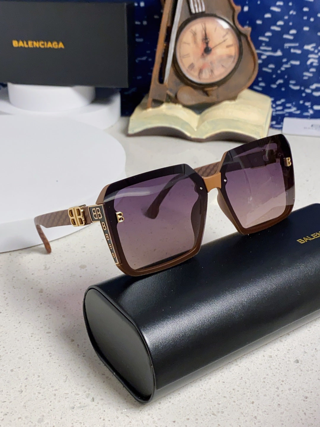 Balenciaga Square Gray Lens Sunglasses for Men & Women - 158572 - detail image 9