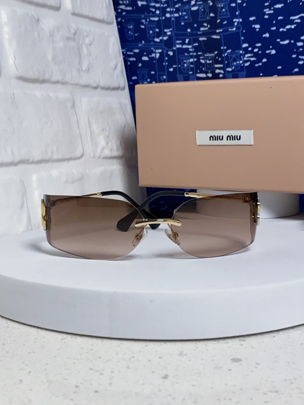 Miu Miu A51S Fashion Black Lens Sunglasses for Men & Women - detail image 2