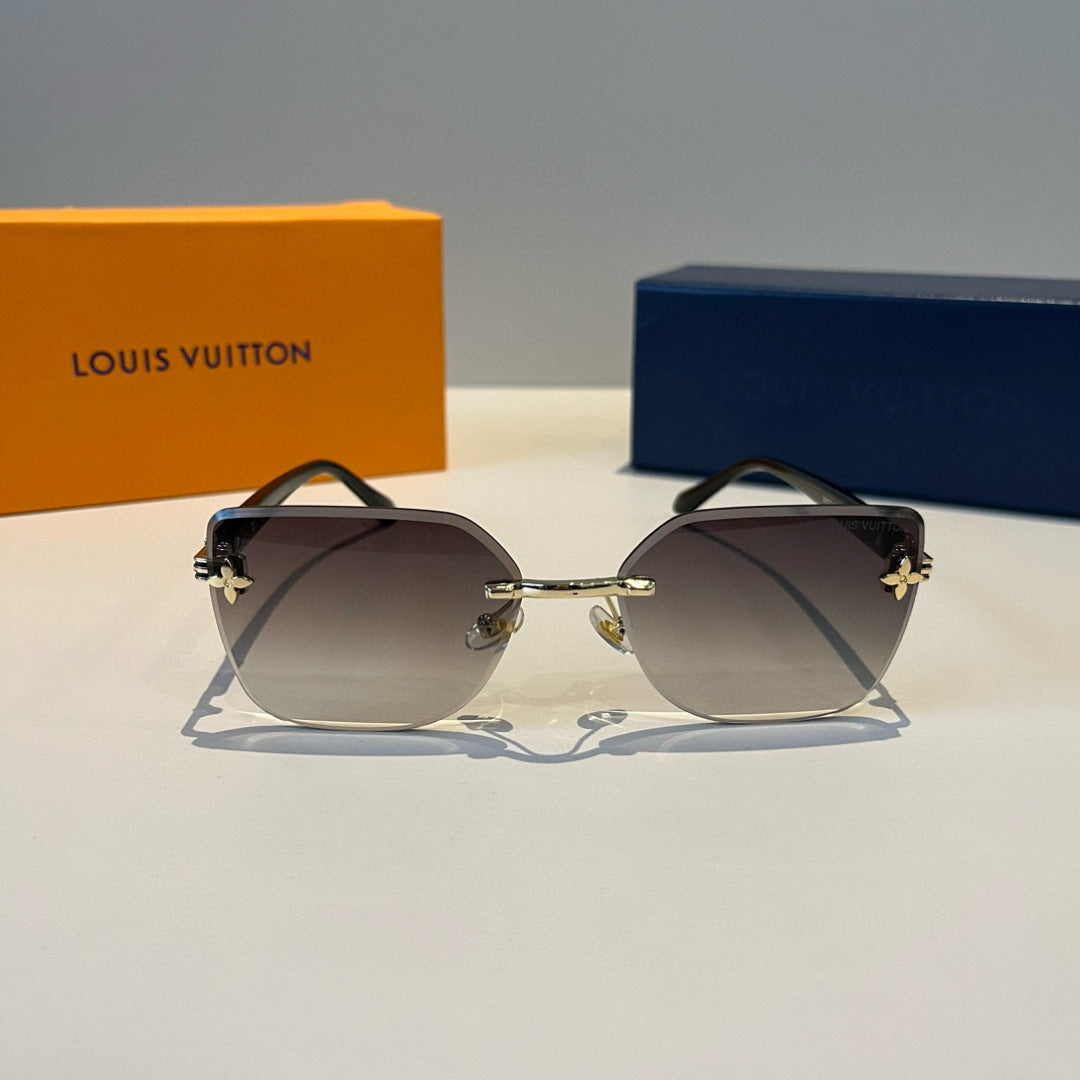Louis Vuitton Fashion Gray Lens Sunglasses for Men & Women - 381788 - detail image 2