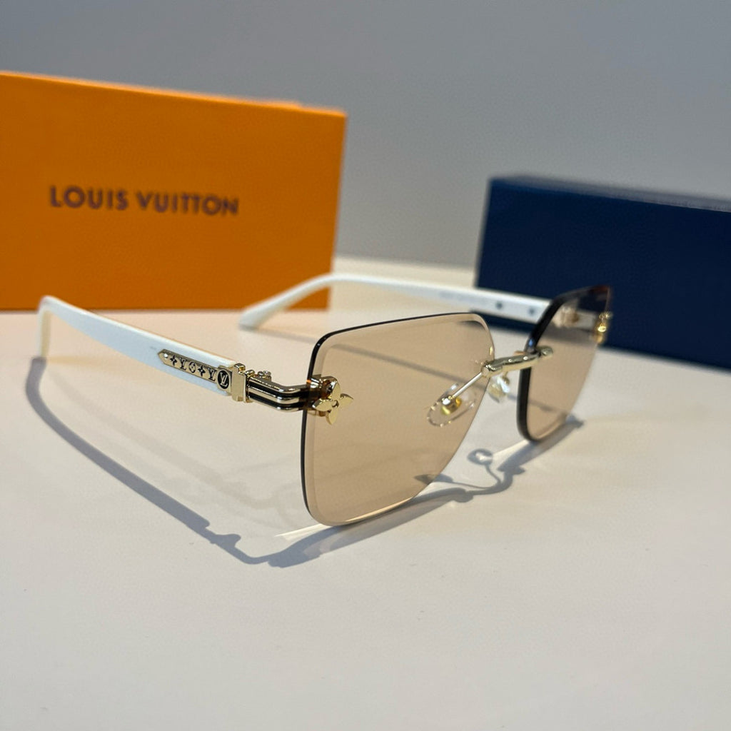 Louis Vuitton Fashion Gold Lens Sunglasses for Men & Women - 381789