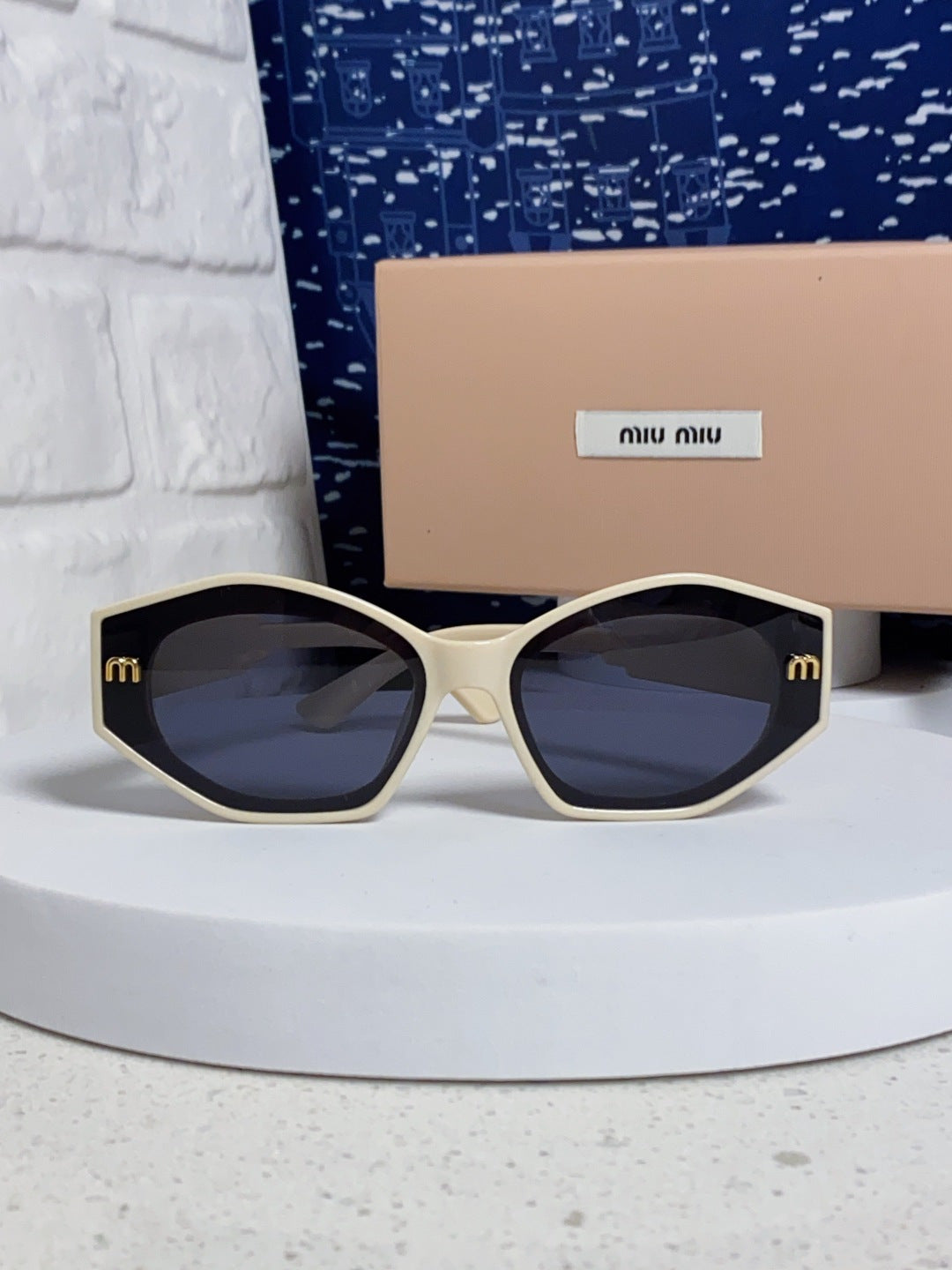 Miu Miu Cat-Eye Blue Lens Sunglasses for Women - 487571 - detail image 2
