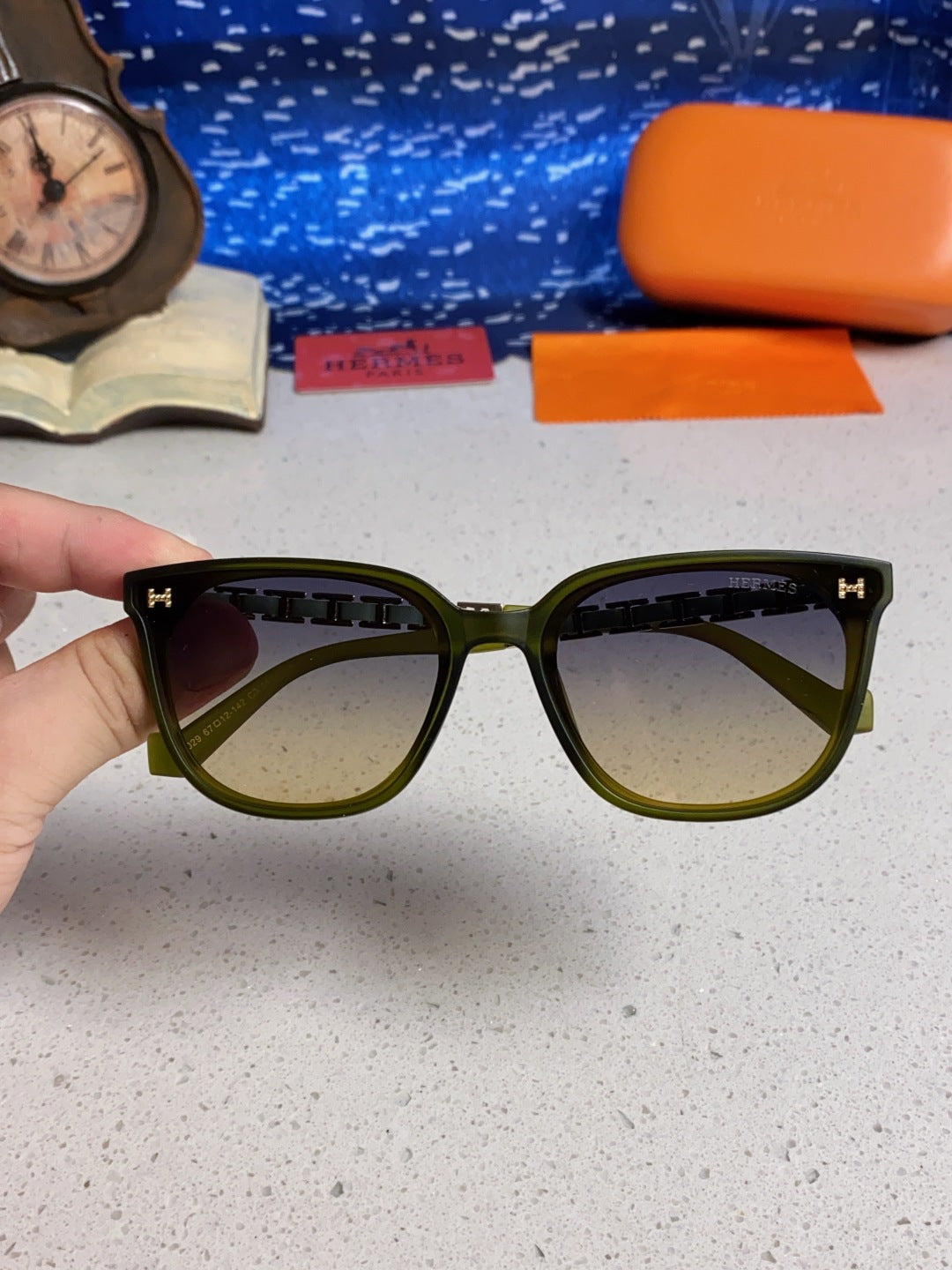 Hermès Fashion Brown Lens Sunglasses for Women - 358932 - detail image 4