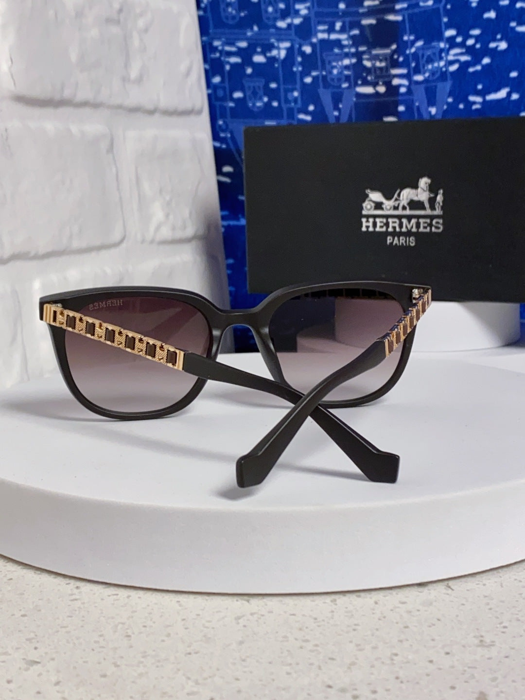 Hermès Fashion Silver Lens Sunglasses for Women - detail image 3