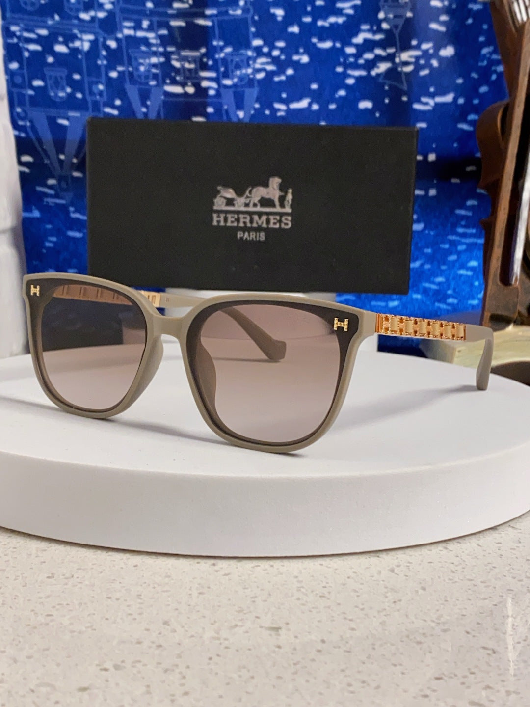 Hermès Fashion Brown Lens Sunglasses for Women