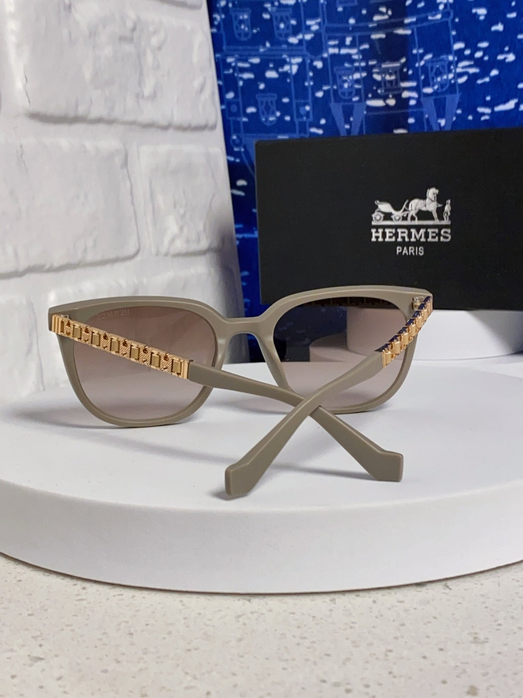 Hermès Fashion Brown Lens Sunglasses for Women - detail image 3