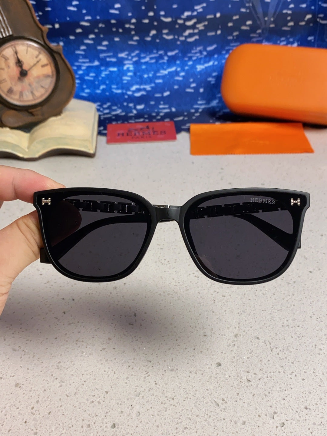 Hermès Fashion Black Lens Sunglasses for Women - 358935 - detail image 4