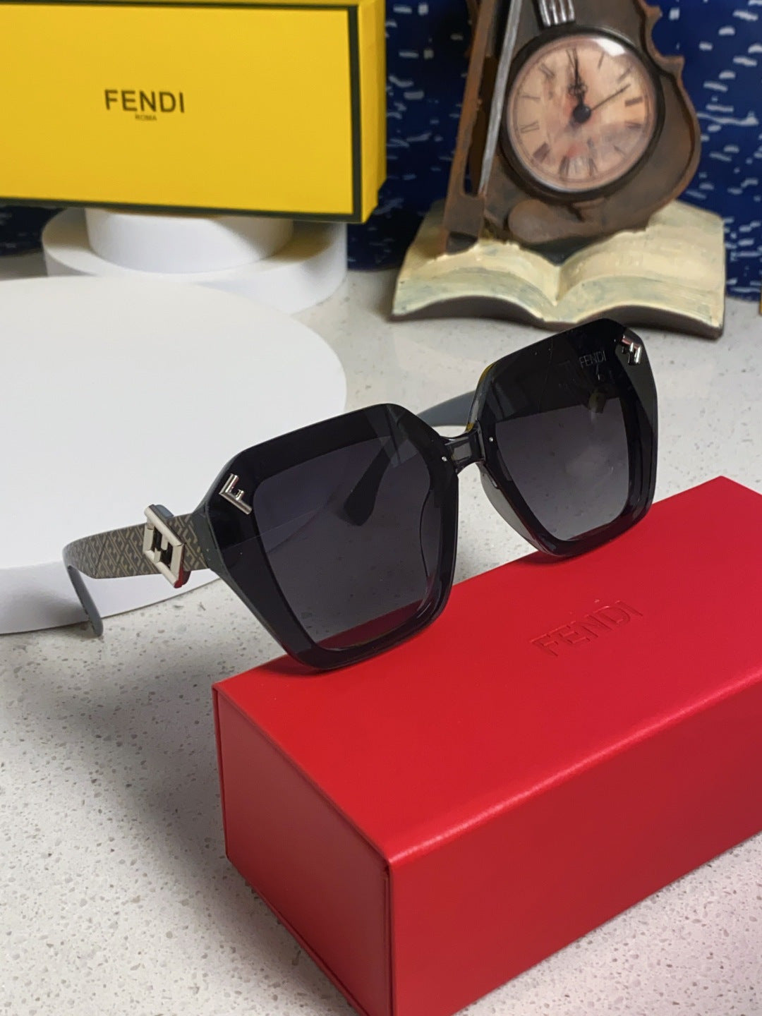 Fendi Cat-Eye Black Lens Sunglasses for Men & Women - 132612 - detail image 9