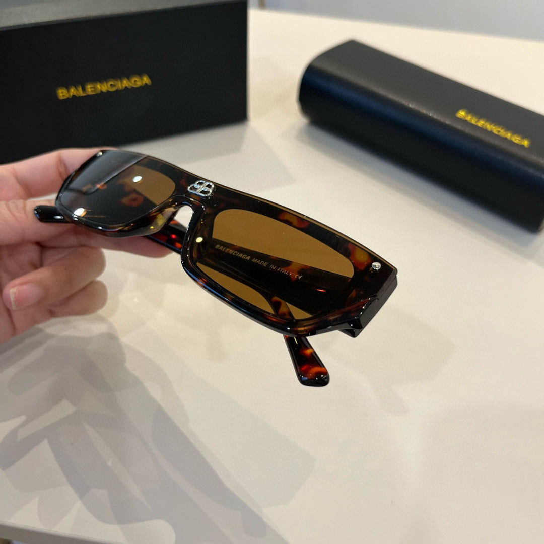 Balenciaga Rectangular Brown Lens Sunglasses for Men & Women - 487499 - detail image 6