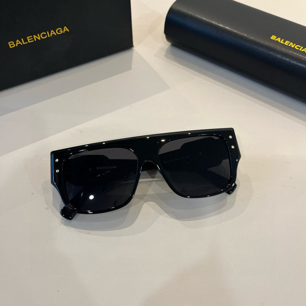 Balenciaga Rectangular Black Lens Sunglasses for Men & Women - 399132 - detail image 5