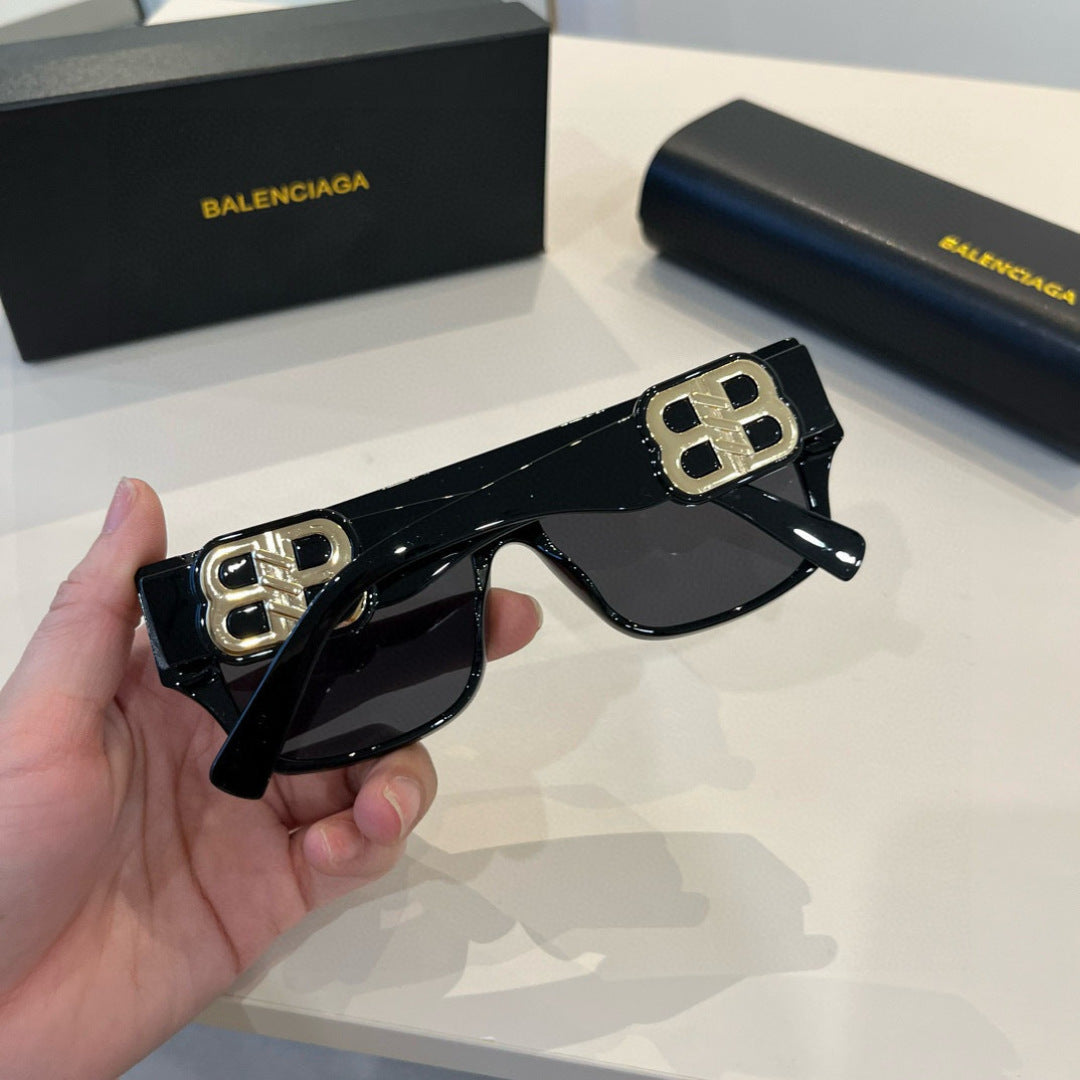 Balenciaga Rectangular Black Lens Sunglasses for Men & Women - 399132 - detail image 7