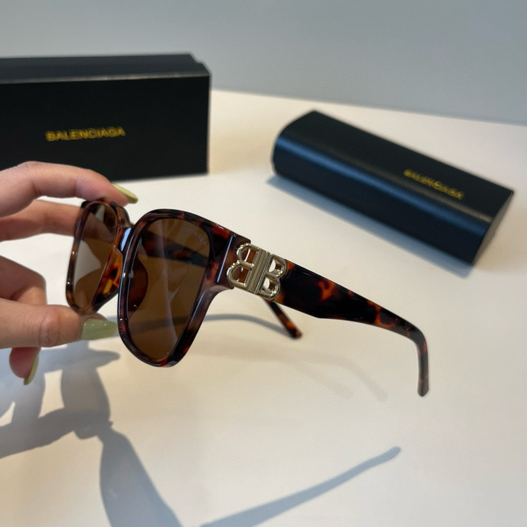 Balenciaga Folding Square Black Lens Sunglasses for Men & Women - 416141 - detail image 4