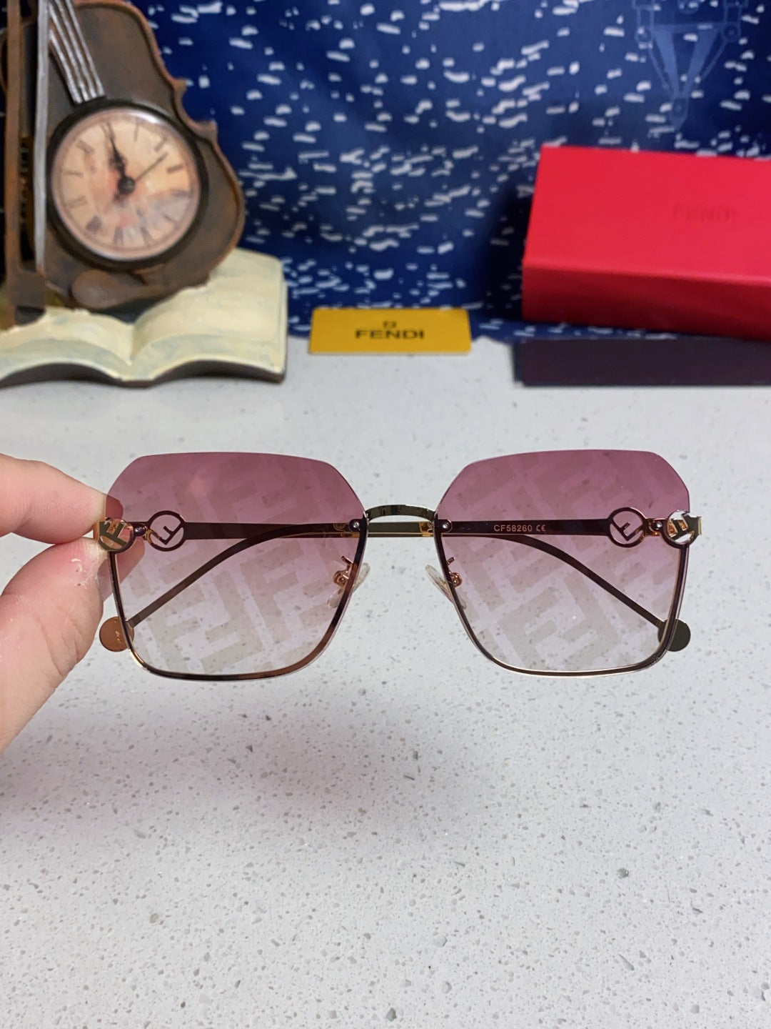 Fendi Fashion Silver Lens Sunglasses for Men & Women - 935320 - detail image 4