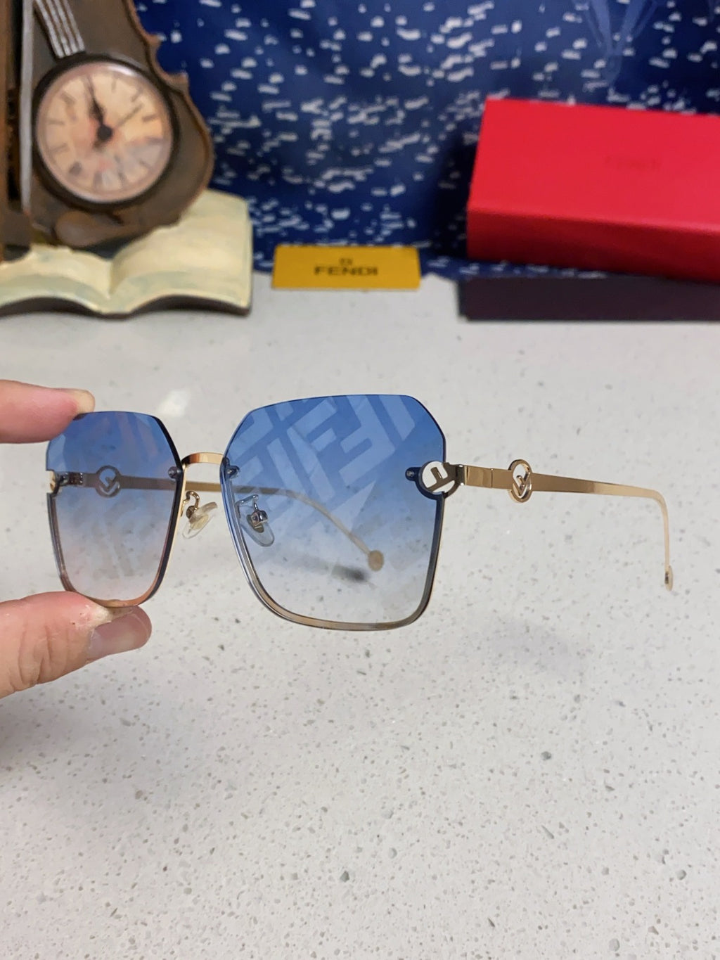 Fendi Fashion Blue Lens Sunglasses for Men & Women - 372466 - detail image 6