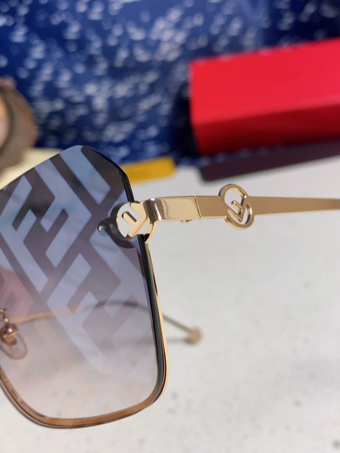 Fendi Fashion Silver Lens Sunglasses for Men & Women - 372468 - detail image 7
