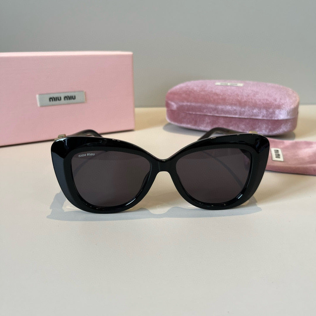 Miu Miu Fashion Black Lens Sunglasses for Men & Women - 449756 - detail image 2
