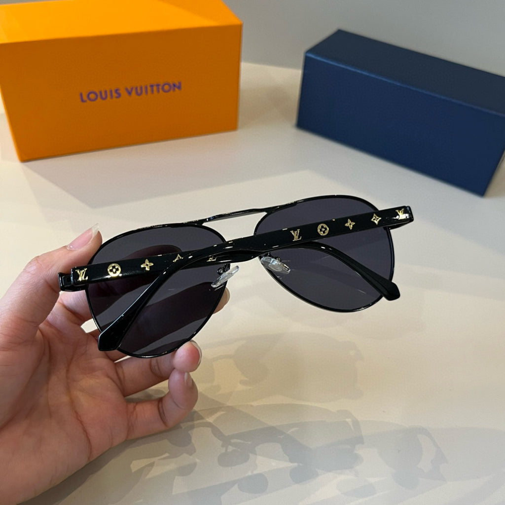 Louis Vuitton Metal Aviator Black Lens Sunglasses for Men & Women - 371433 - detail image 4