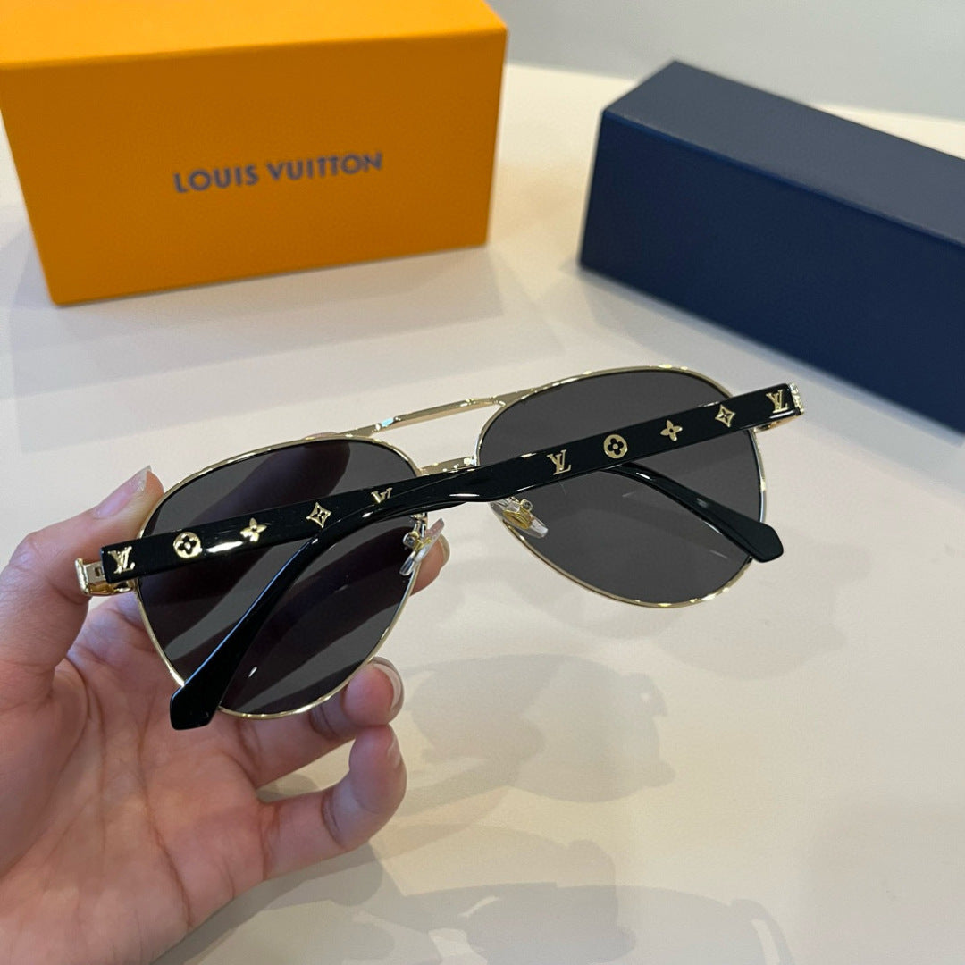 Louis Vuitton Metal Aviator Silver Lens Sunglasses for Men & Women - 371434 - detail image 6