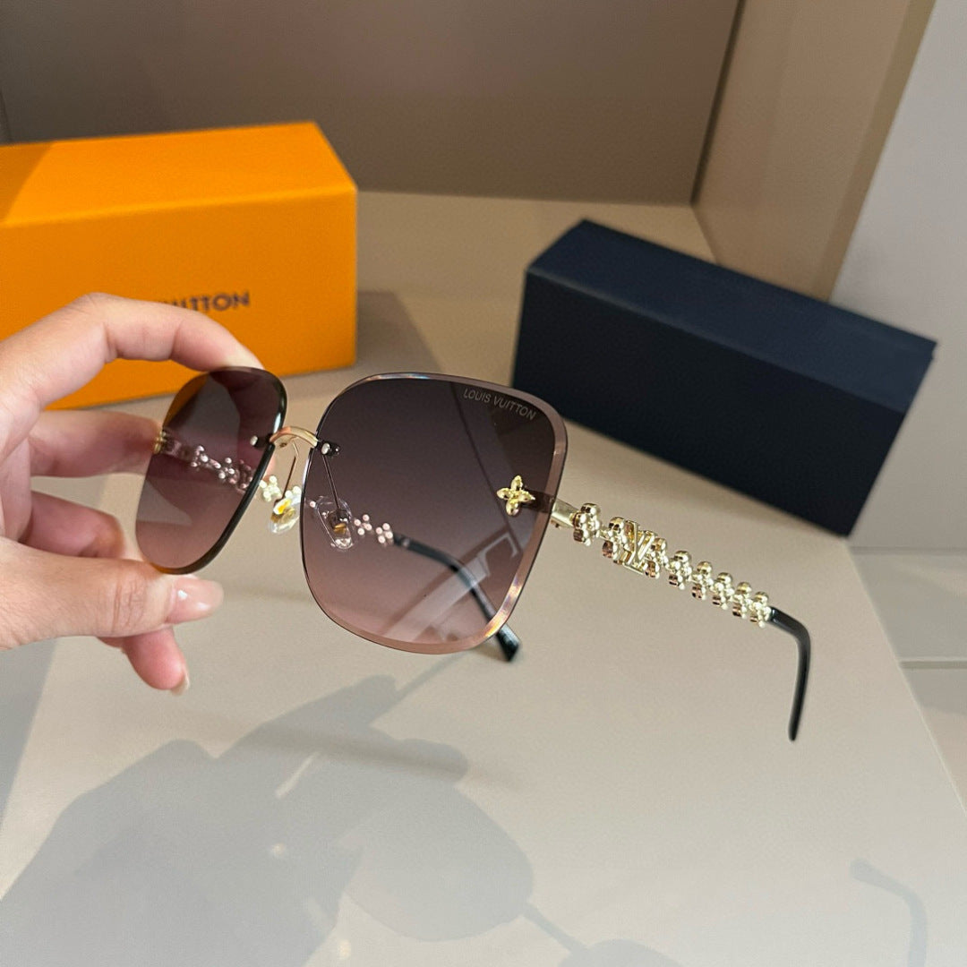 Louis Vuitton Fashion Gold Lens Sunglasses for Men & Women - 371436 - detail image 4