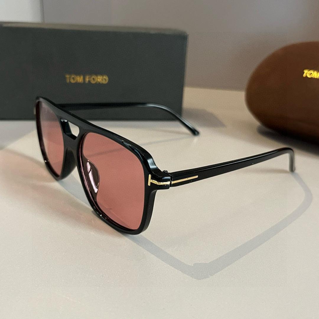 Tom Ford Fashion Red Lens Sunglasses for Men & Women - 449937 - detail image 3