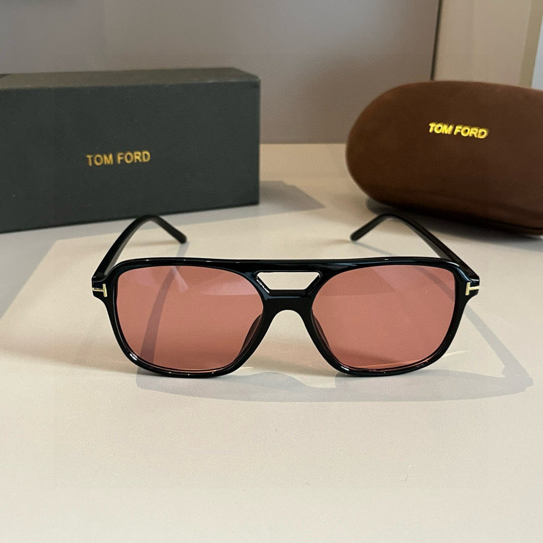 Tom Ford Fashion Red Lens Sunglasses for Men & Women - 449937 - detail image 2
