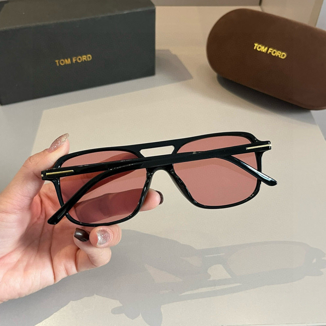 Tom Ford Fashion Red Lens Sunglasses for Men & Women - 449937 - detail image 6