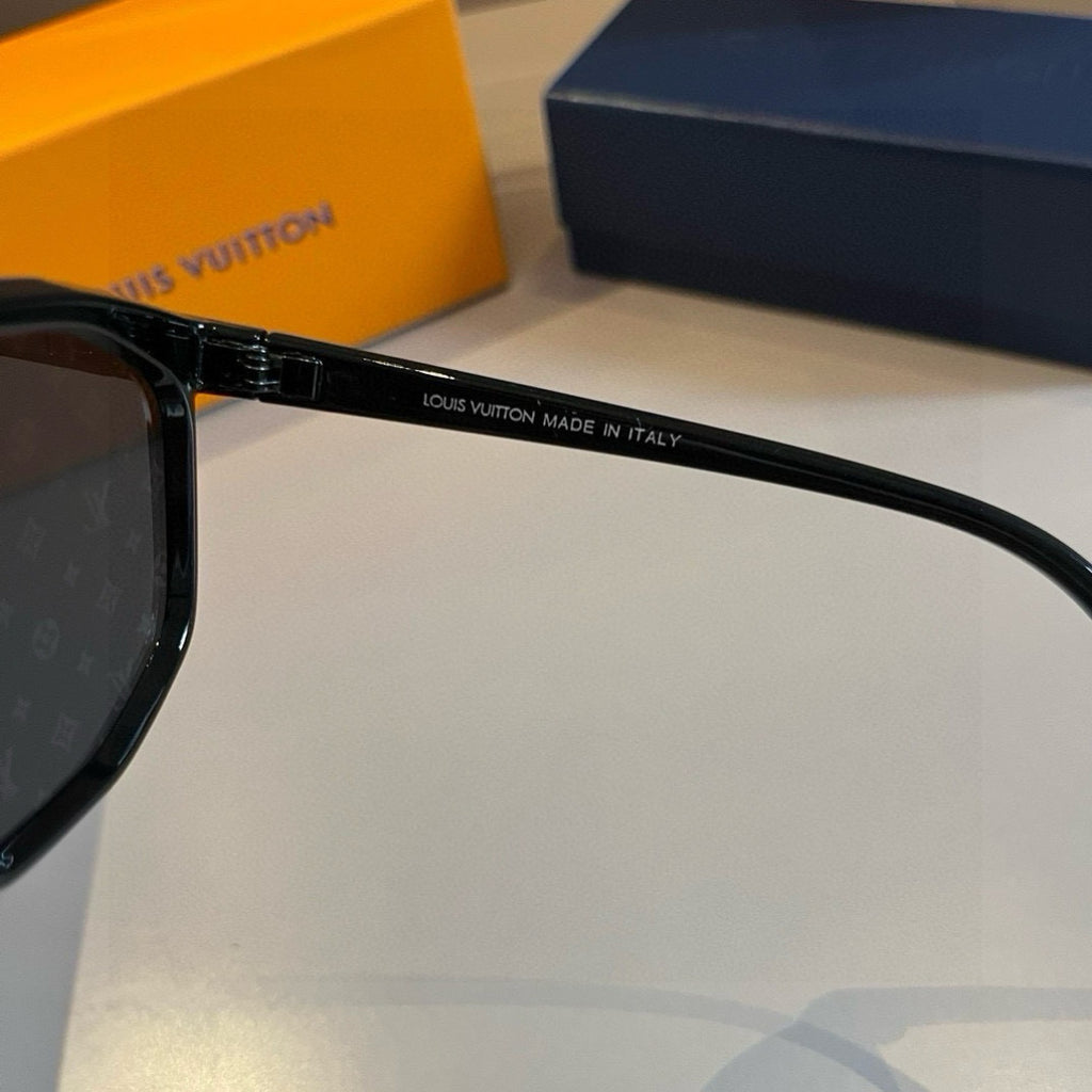 Louis Vuitton Polarized Fashion Gold Lens Sunglasses for Men - 414801 - detail image 7