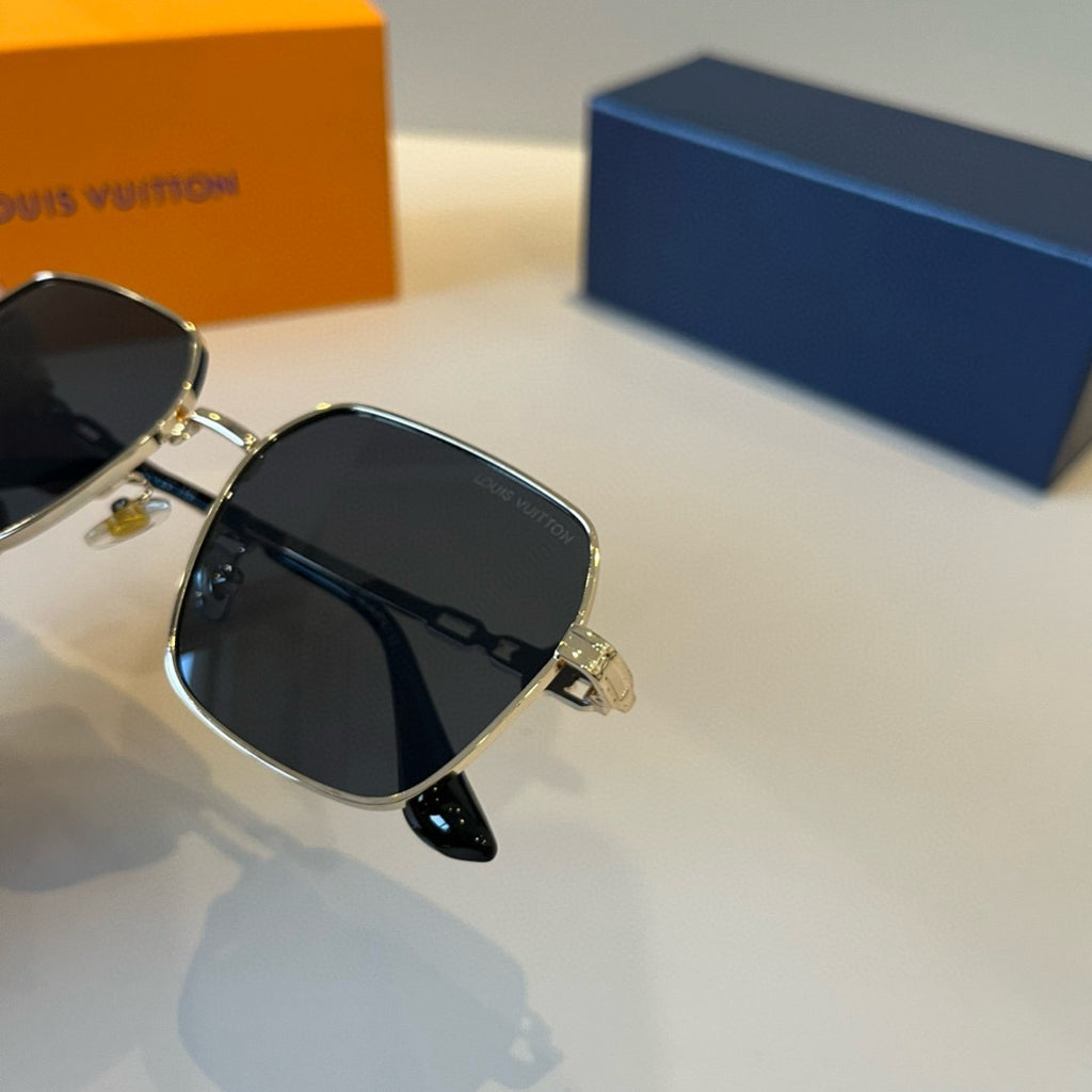 Louis Vuitton Fashion Silver Lens Sunglasses for Men & Women - 371437 - detail image 6