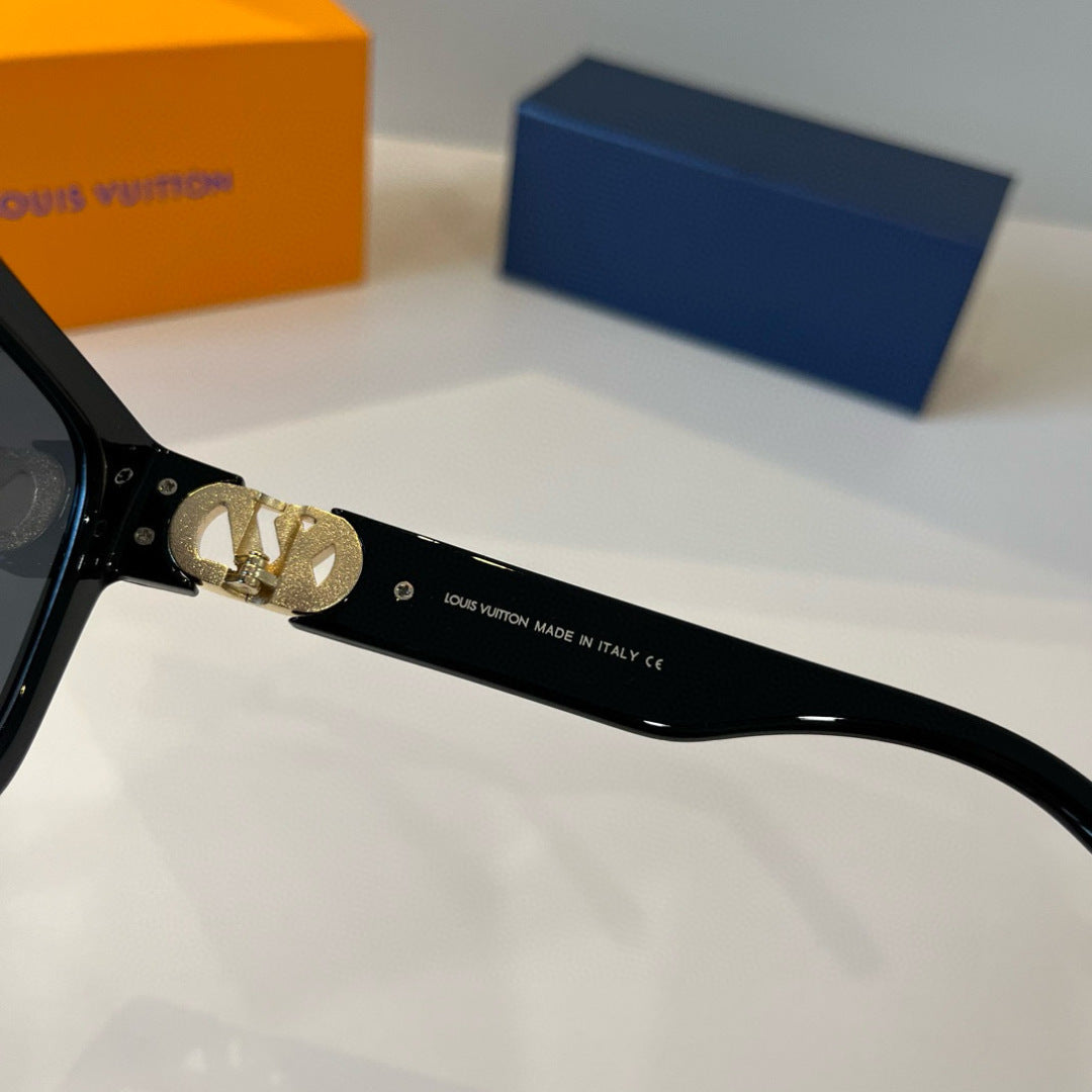 Louis Vuitton Slim Black Lens Sunglasses for Men & Women - 371438 - detail image 8