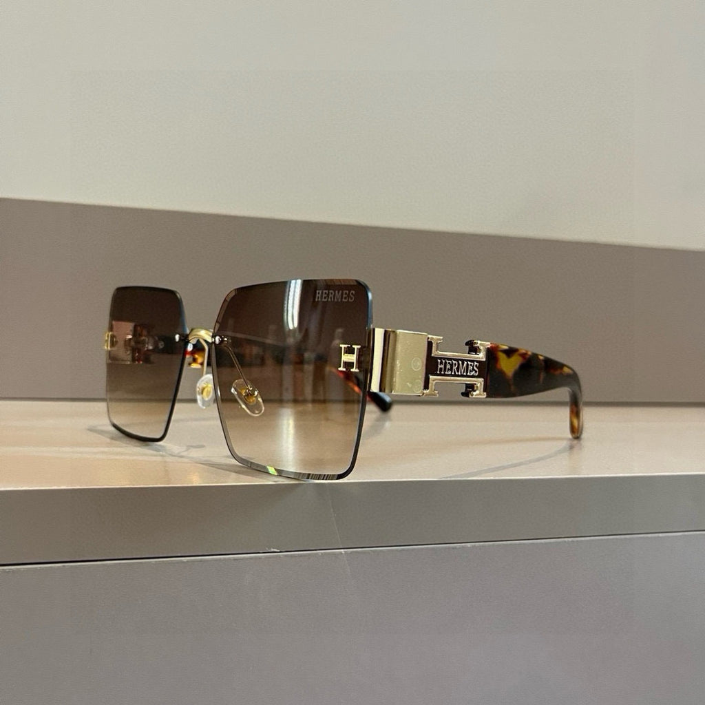 Hermès Oversized Gold Lens Sunglasses for Women - detail image 6
