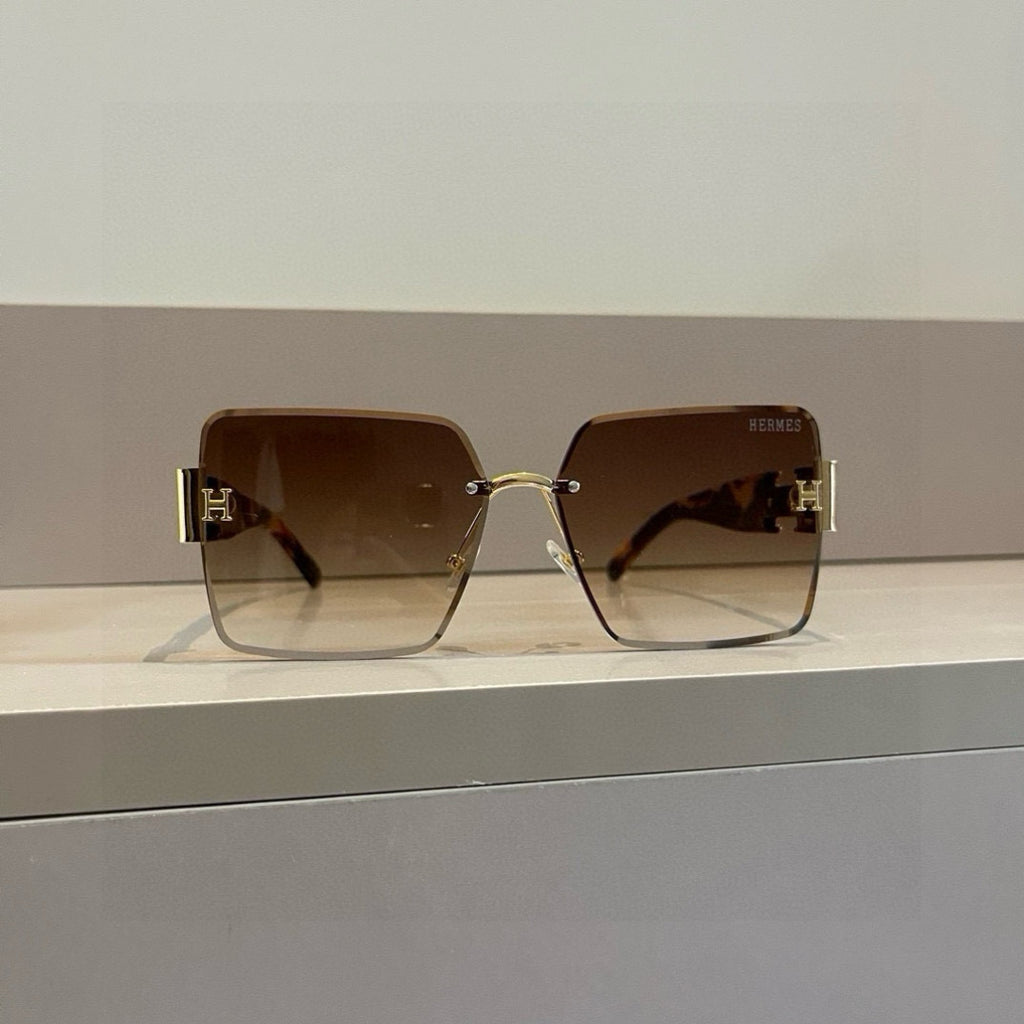 Hermès Oversized Gold Lens Sunglasses for Women - detail image 7