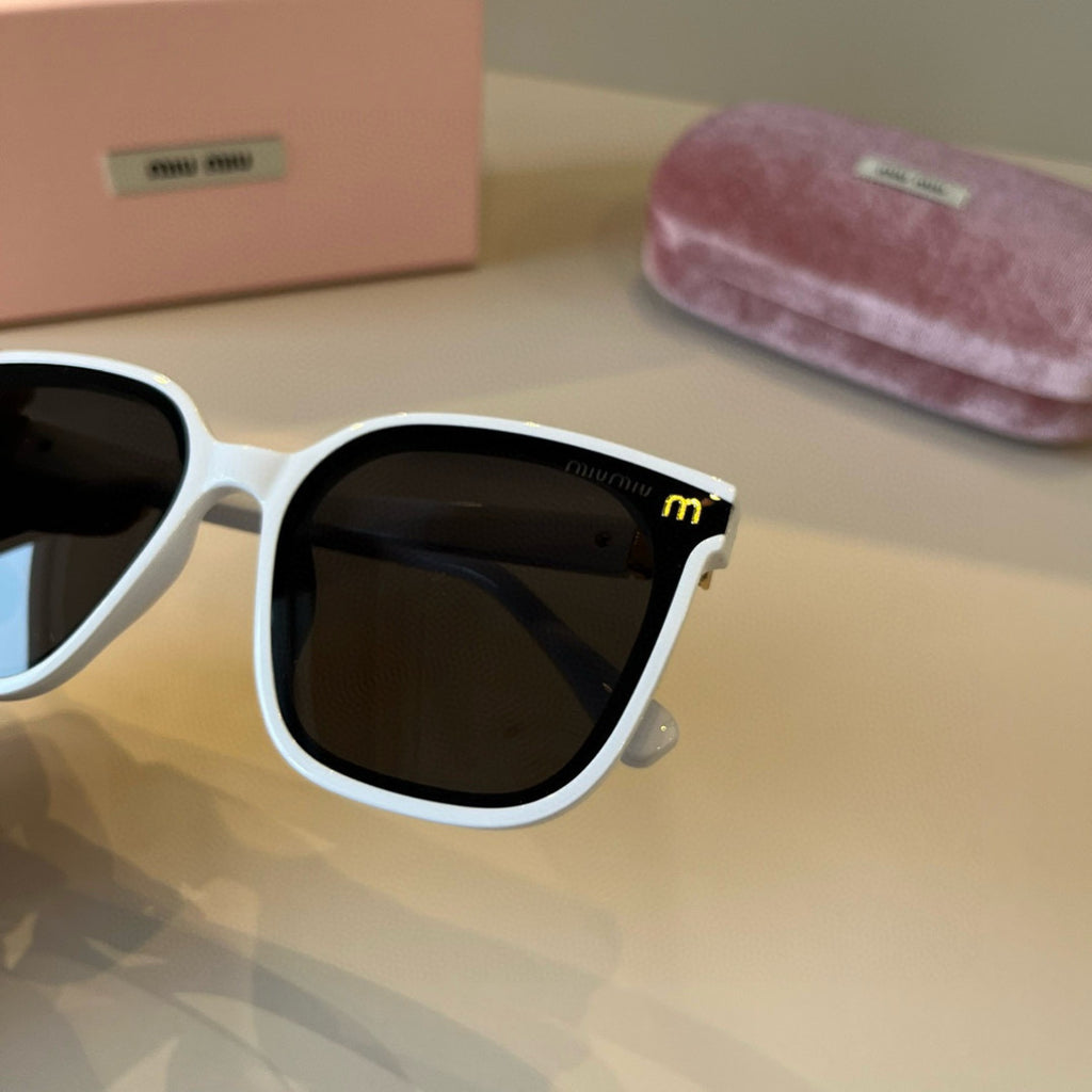 Miu Miu Fashion Silver Lens Sunglasses for Men & Women - 487585 - detail image 9