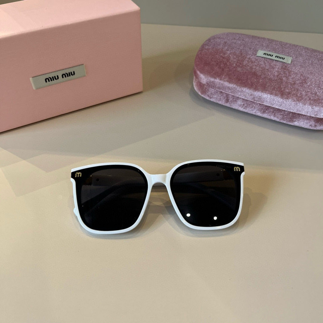 Miu Miu Fashion Silver Lens Sunglasses for Men & Women - 487585 - detail image 4