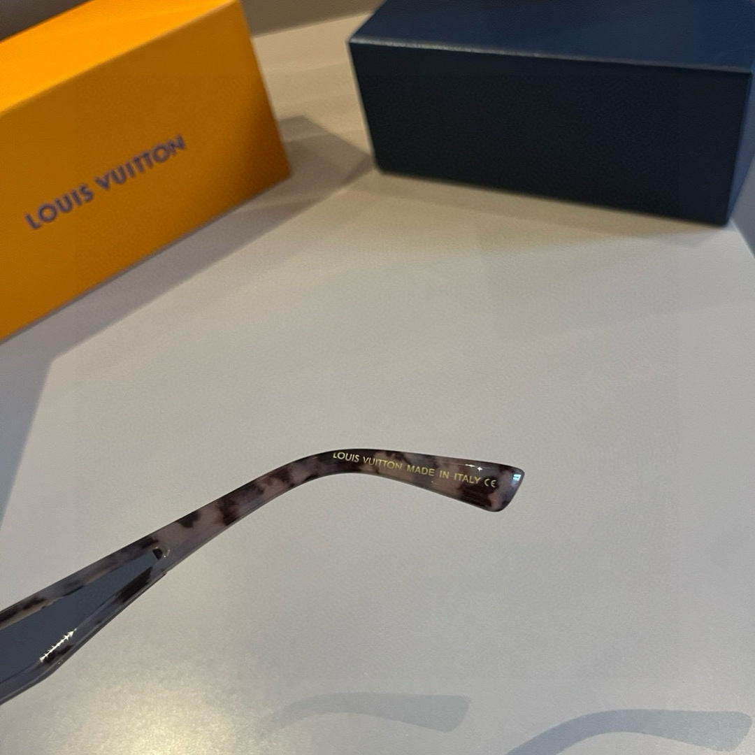 Louis Vuitton Fashion Gold Lens Sunglasses for Men & Women - 381794 - detail image 9