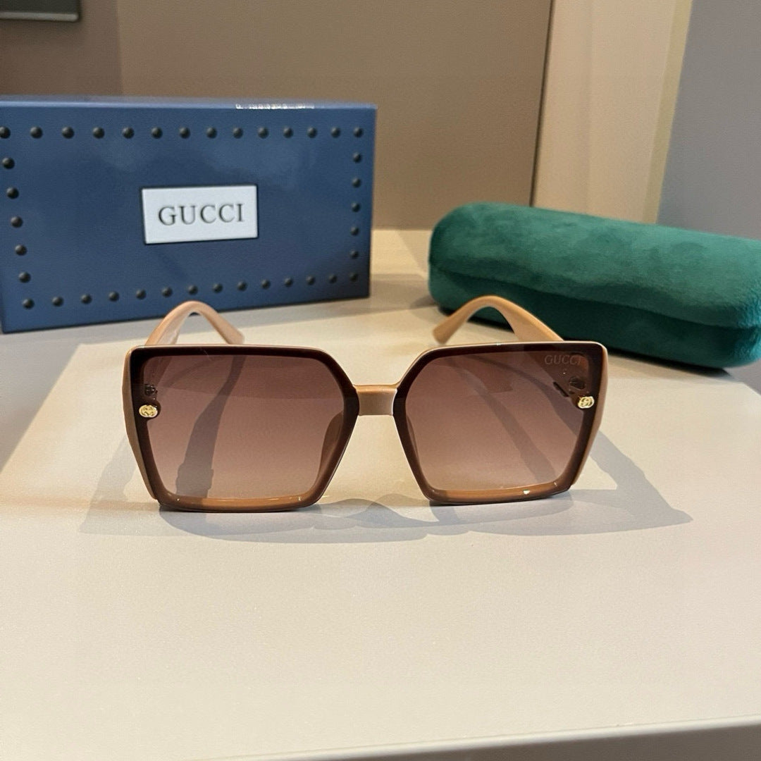 Louis Vuitton Fashion Gold Lens Sunglasses for Men & Women - 381795 - detail image 6