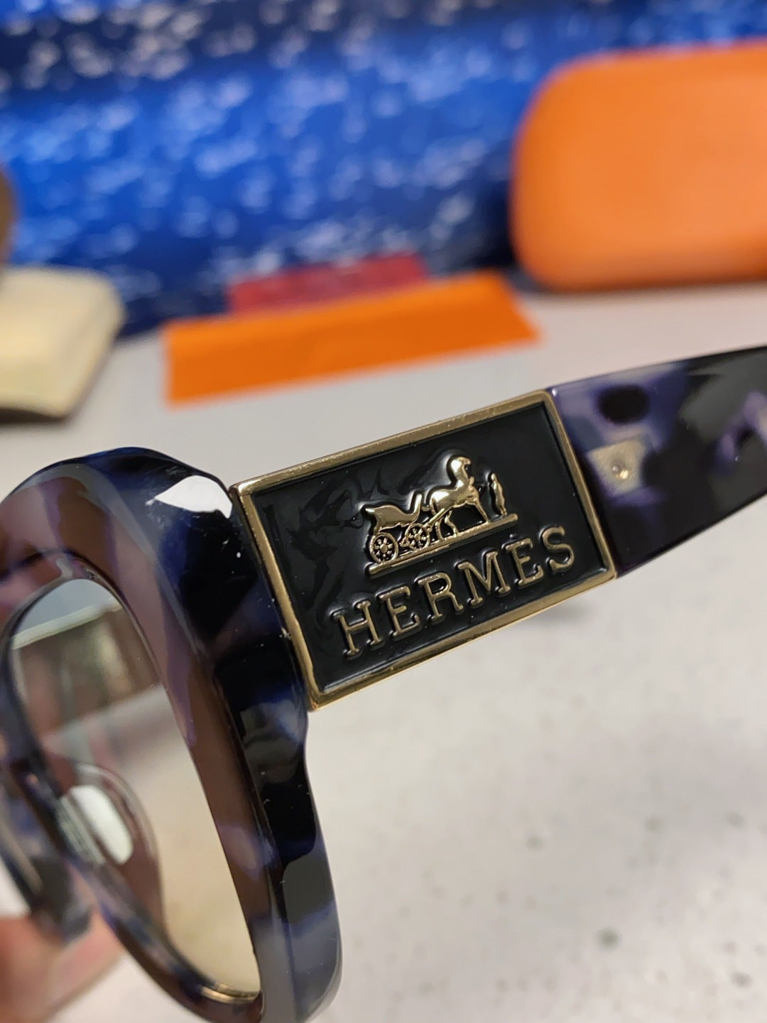 Hermès Cat-Eye Silver Lens Sunglasses for Men & Women - 358936 - detail image 6