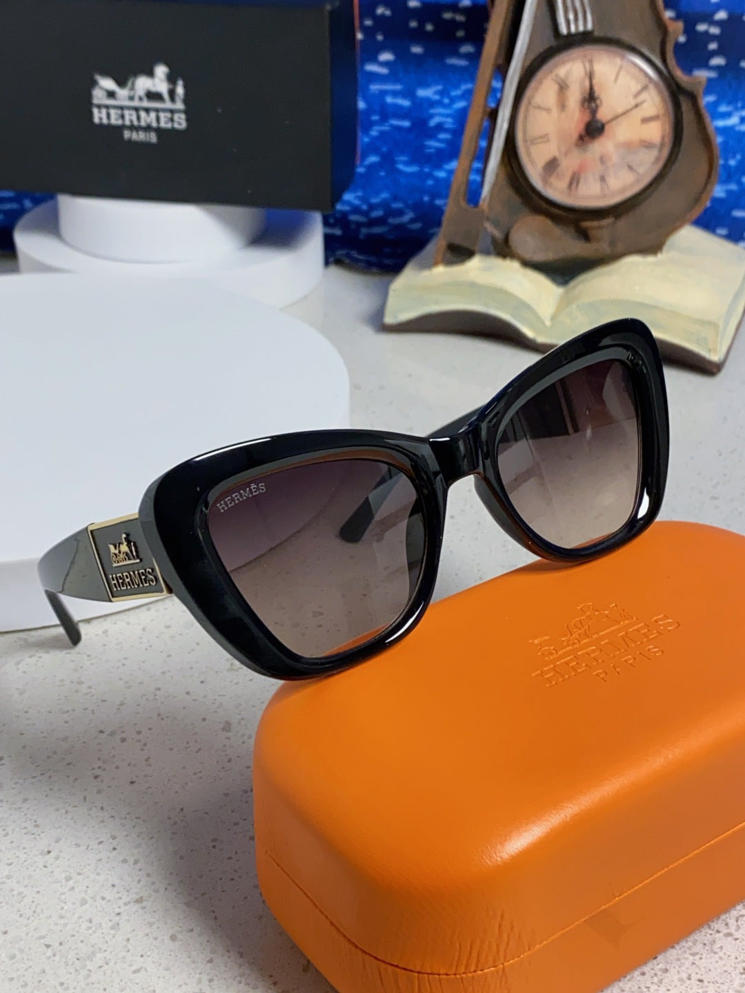 Hermès Cat-Eye Silver Lens Sunglasses for Men & Women - detail image 10