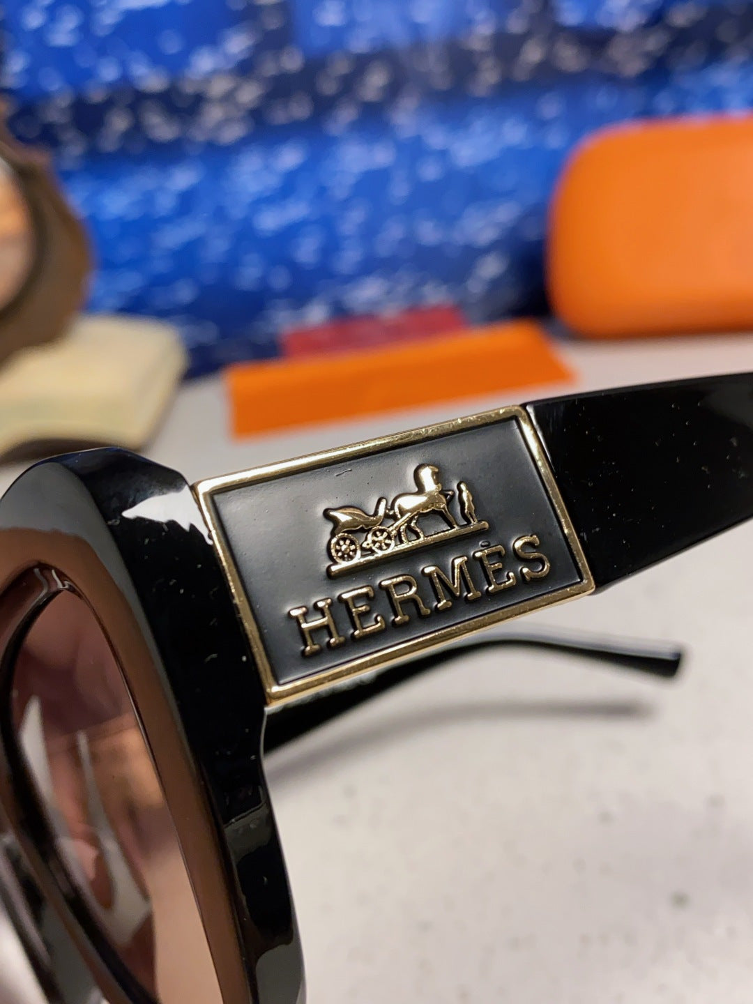 Hermès Cat-Eye Silver Lens Sunglasses for Men & Women - 358925 - detail image 7