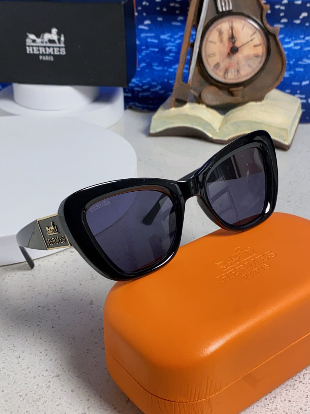 Hermès Cat-Eye Black Lens Sunglasses for Men & Women - detail image 10