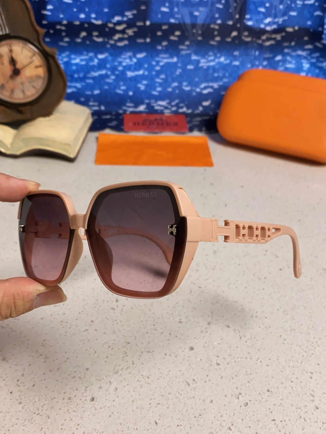 Hermès Polarized Round Red Lens Sunglasses for Women - 358927 - detail image 6