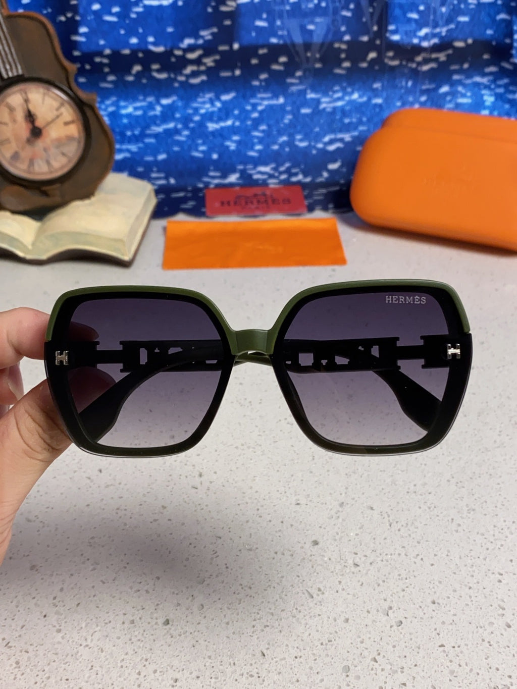 Hermès Polarized Round Silver Lens Sunglasses for Women - detail image 4