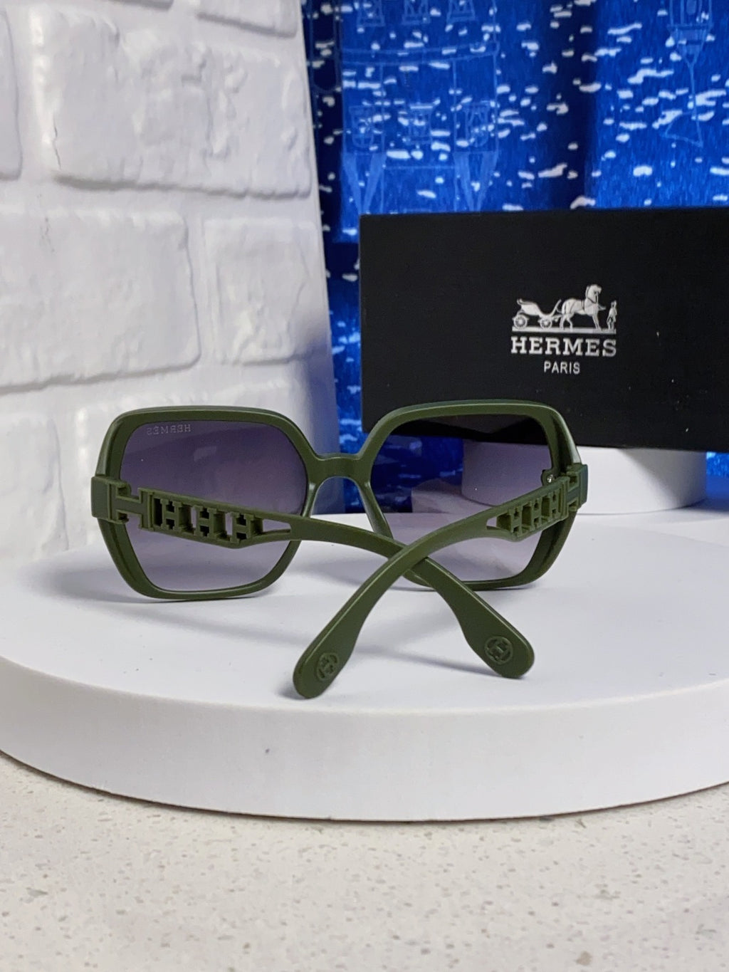 Hermès Polarized Round Silver Lens Sunglasses for Women - 358928 - detail image 3