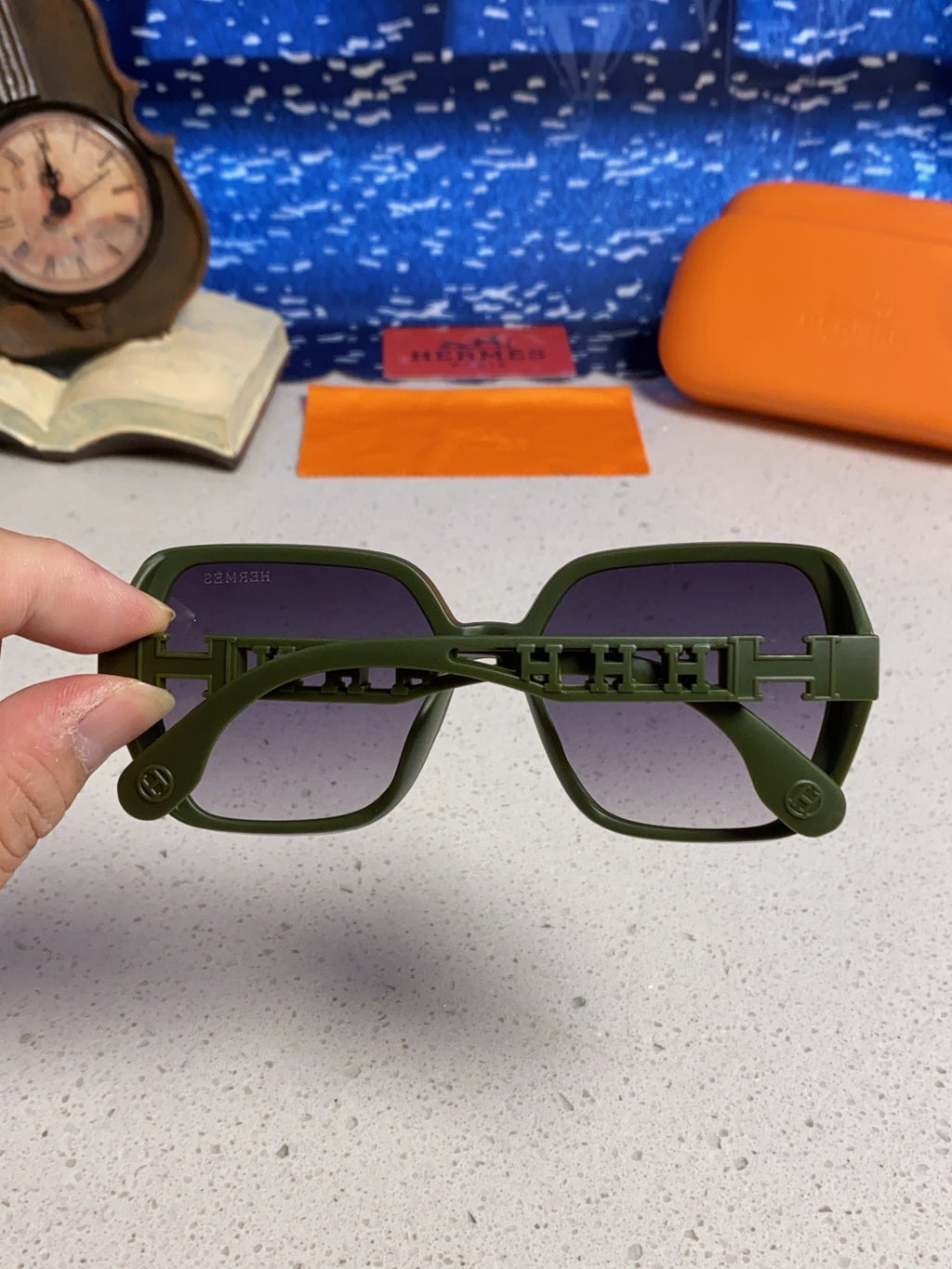 Hermès Polarized Round Silver Lens Sunglasses for Women - detail image 5