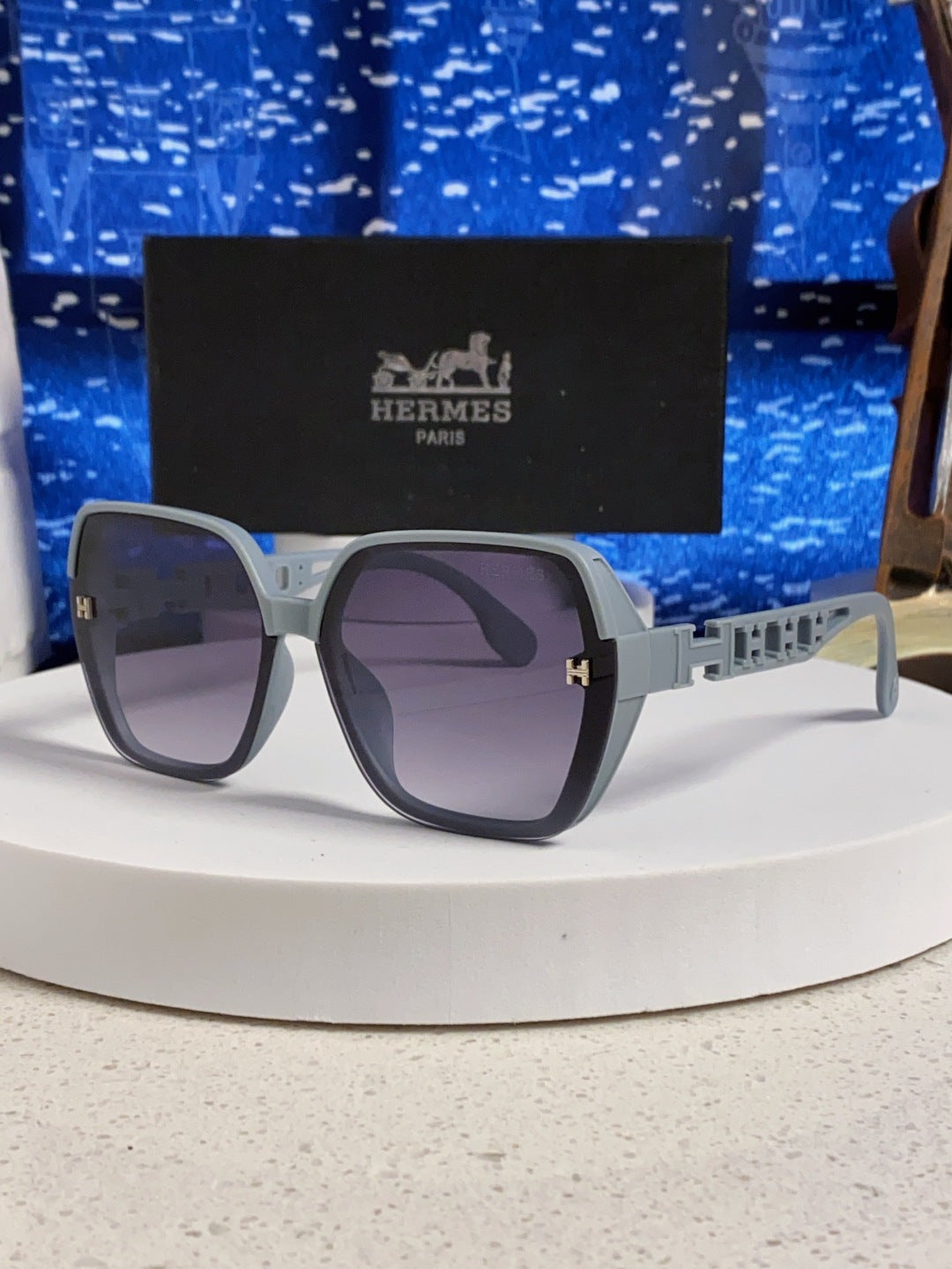 Hermès Polarized Round Gray Lens Sunglasses for Women