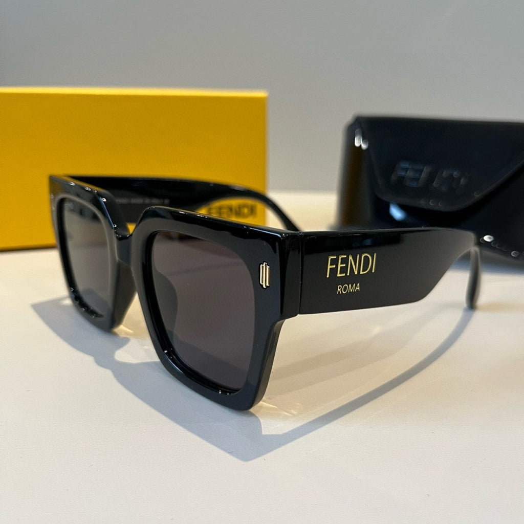 Fendi Fashion Black Lens Sunglasses for Men & Women - 466194 - detail image 3