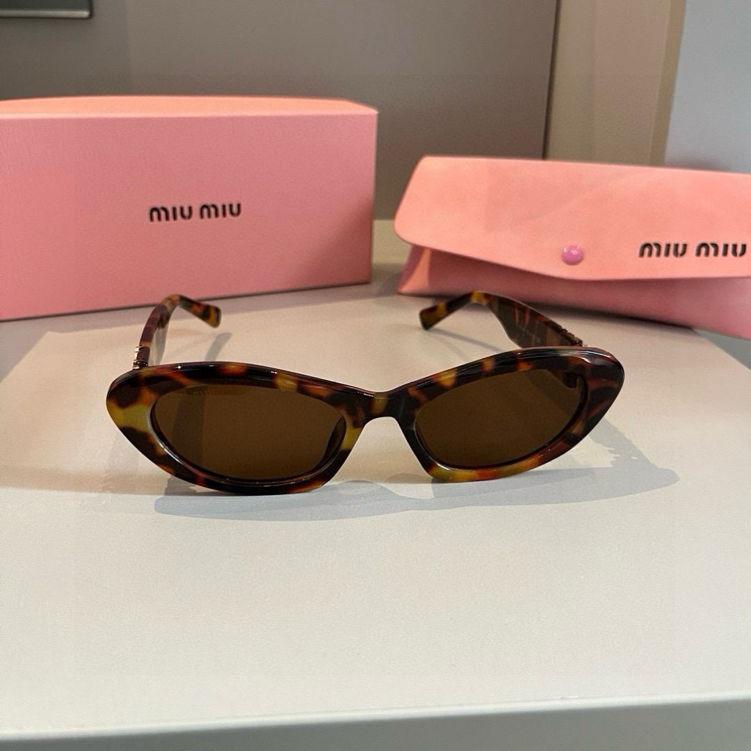 Miu Miu Cat-Eye Gold Lens Sunglasses for Men & Women - 399157 - detail image 4
