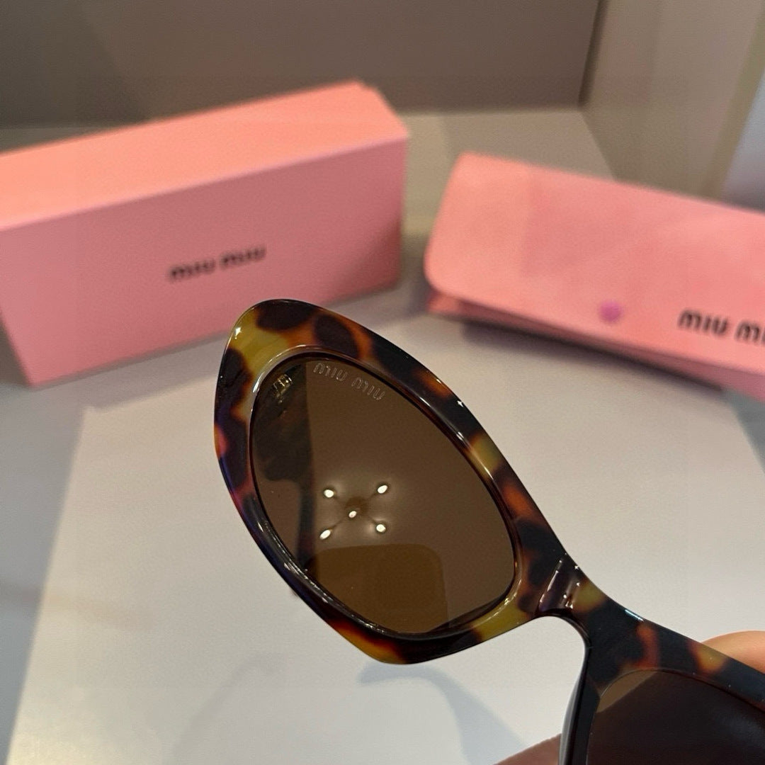 Miu Miu Cat-Eye Gold Lens Sunglasses for Men & Women - 399157 - detail image 6