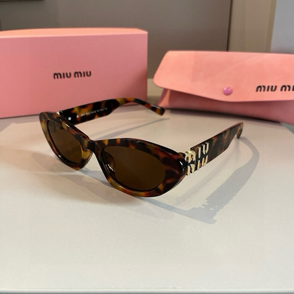 Miu Miu Cat-Eye Gold Lens Sunglasses for Men & Women - 399157 - detail image 3