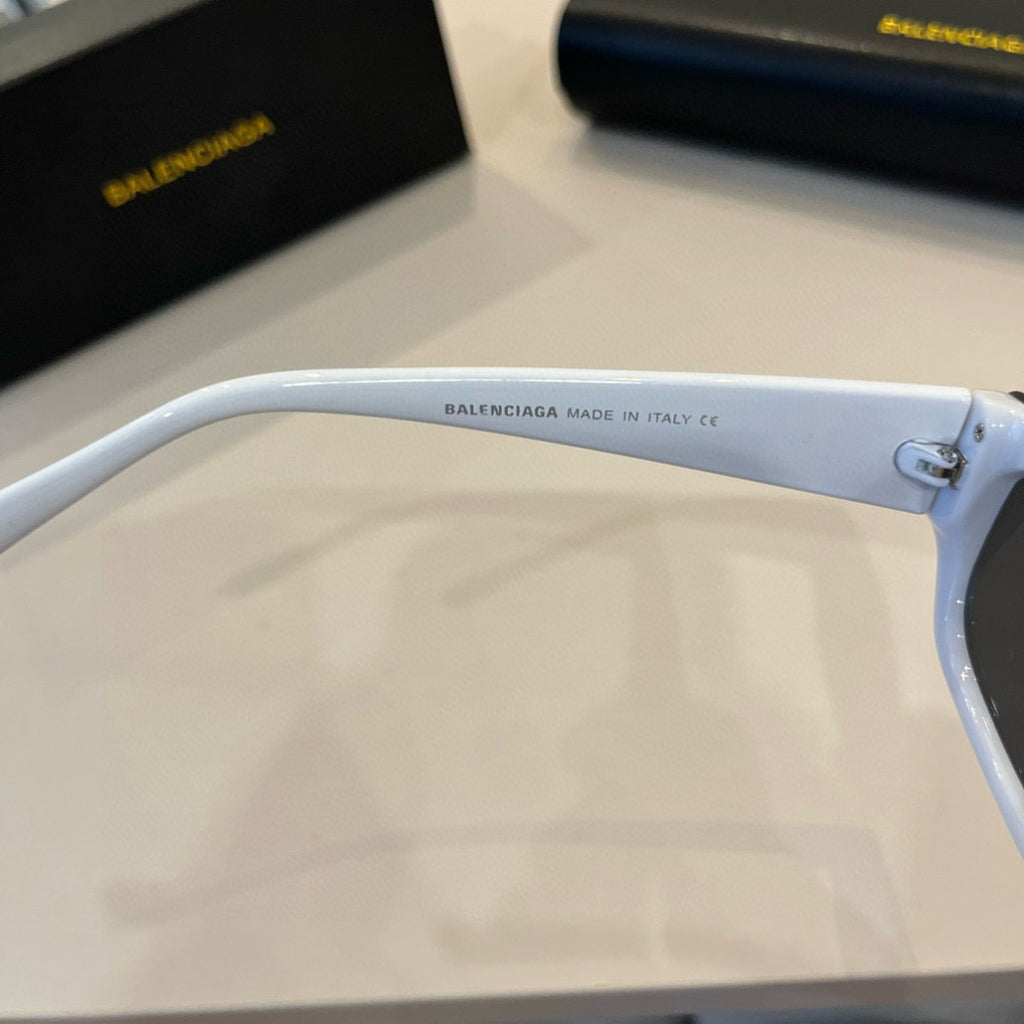 Balenciaga Rectangular Silver Lens Sunglasses for Men & Women - 358640 - detail image 8