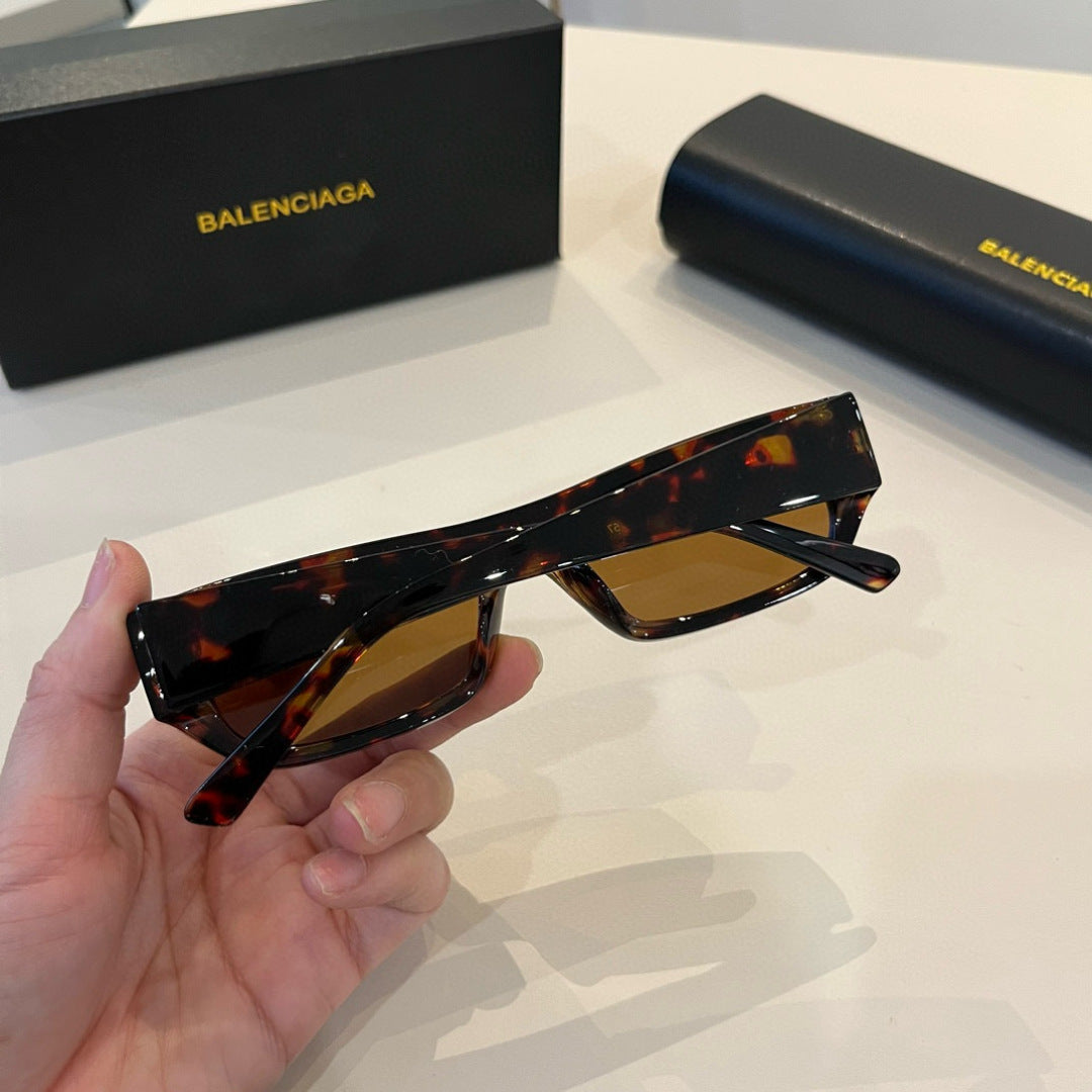 Balenciaga Rectangular Brown Lens Sunglasses for Men & Women - 358641 - detail image 7